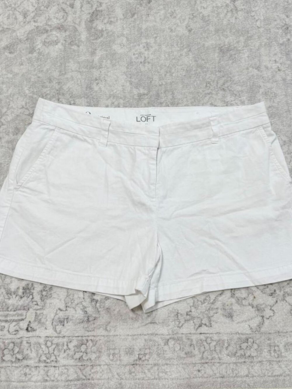 Ann Taylor LOFT white chino shorts